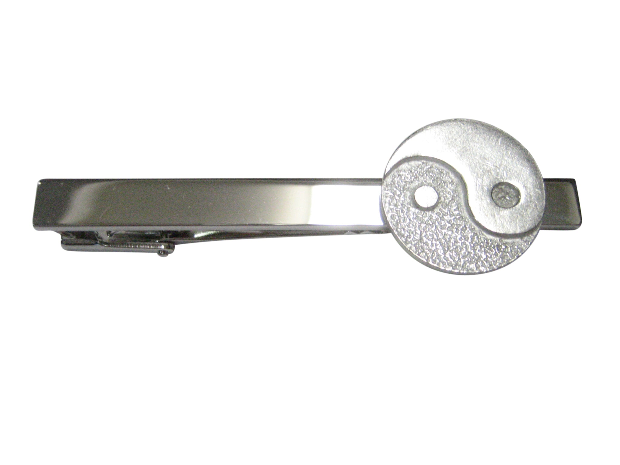 Silver Toned Circular Yin and Yang Symbol Tie Clip