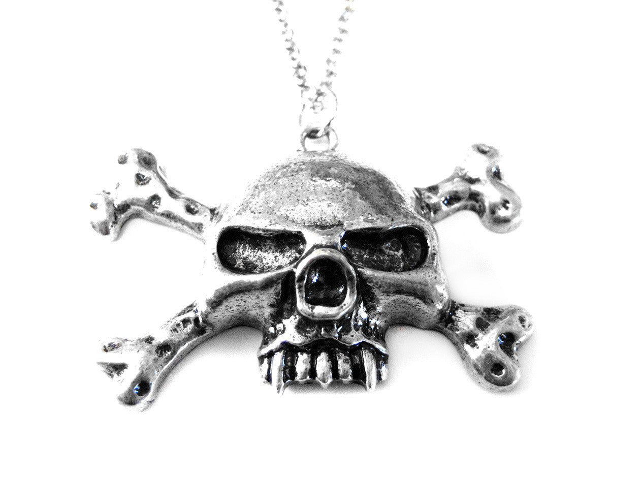 Evil Skull Head Pirate Necklace